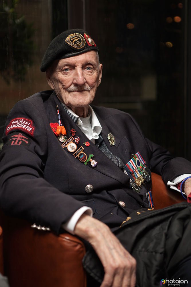 Second_World_War_veteran_Corporal_James_Baker_portrait_UJC