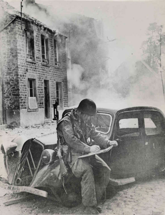history-magnum-photography-robert-capa_daniel-blau