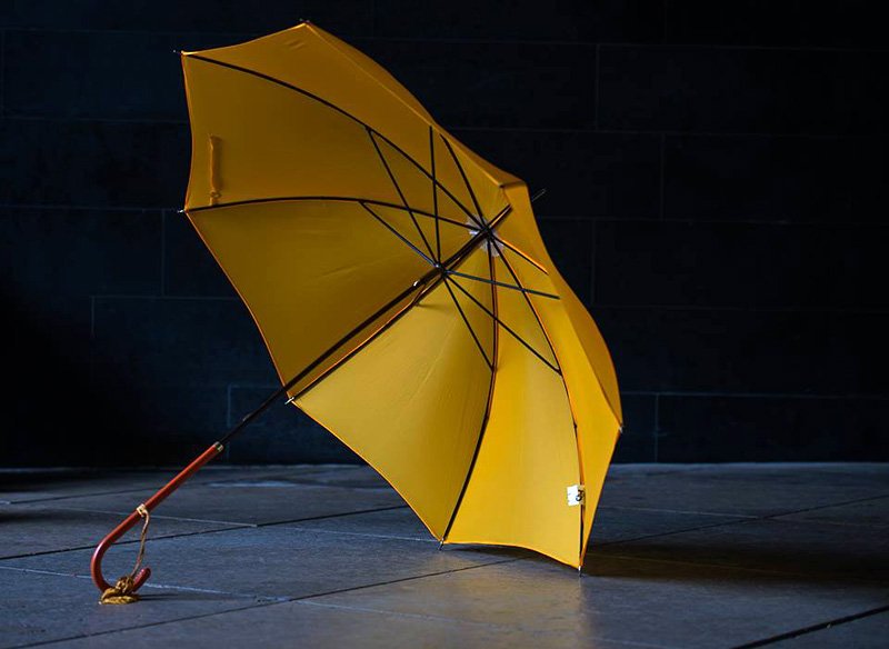 photography-student-of-the-month-july-2015-simon-ling-umbrella