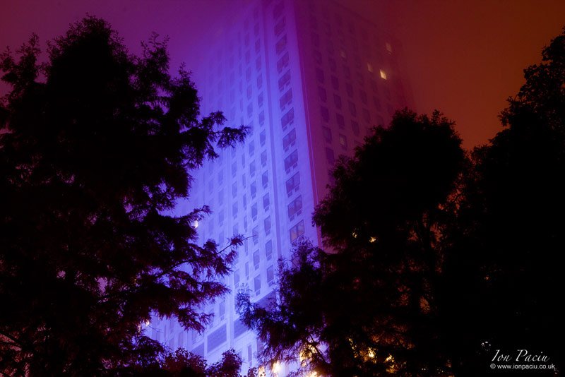 foggy-london-city-lights-ion-paciu-shell-building