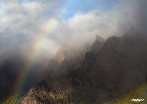 photography-holiday-la-palma-la-taburiente-rainbow-clouds boys_reading